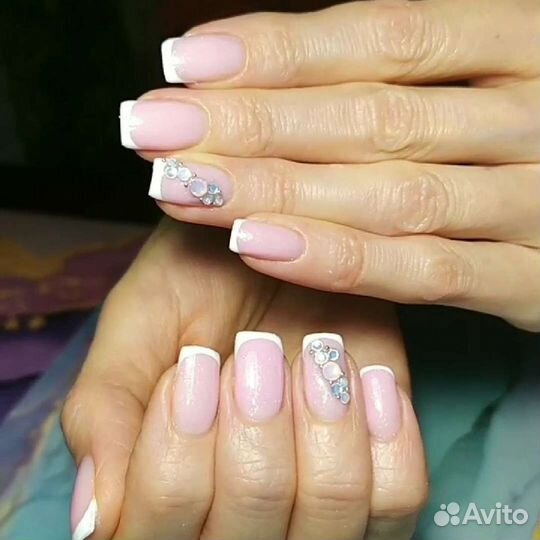 Маникюр/педикюр+шеллак