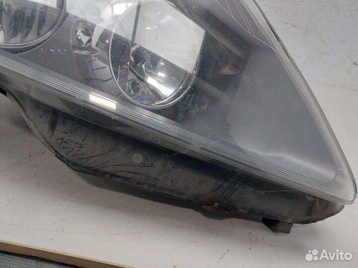 Фара (передняя) Opel Zafira B, 2013