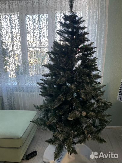 Ель искуственная