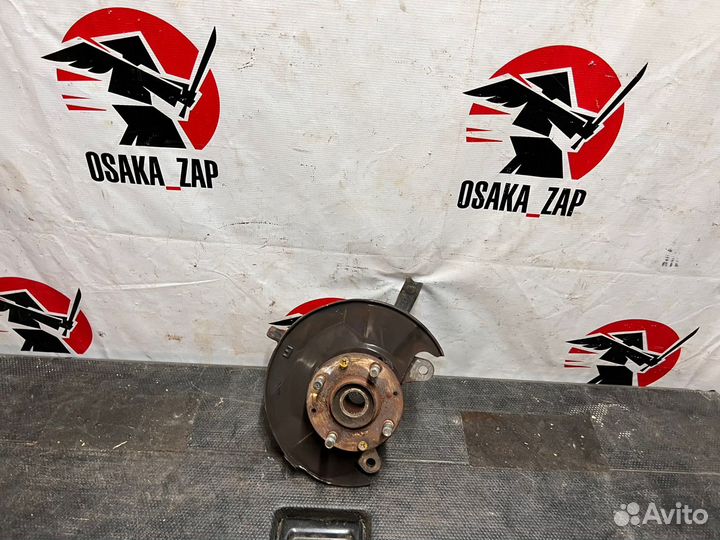 Кулак Honda Fit 2001-2008 4wd правый