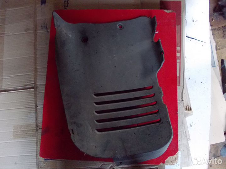 Задний бампер на мерседес vito 638. 2,3 т.д