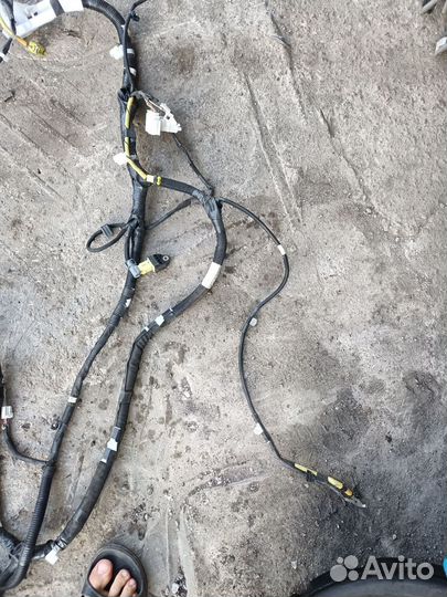 Проводка салона правая Toyota Land Cruiser 200