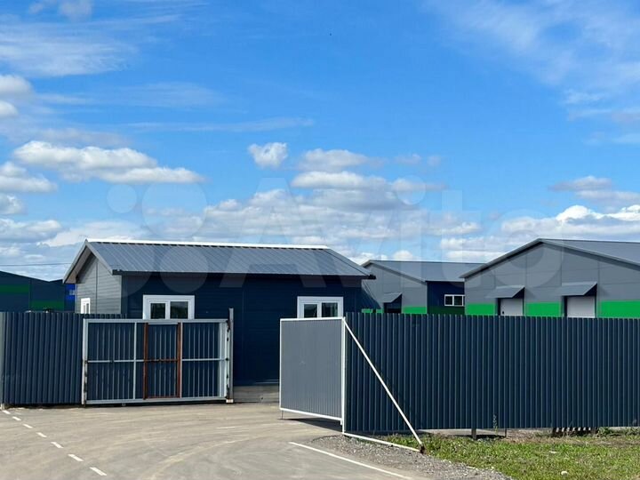 Склад, 1300 м²