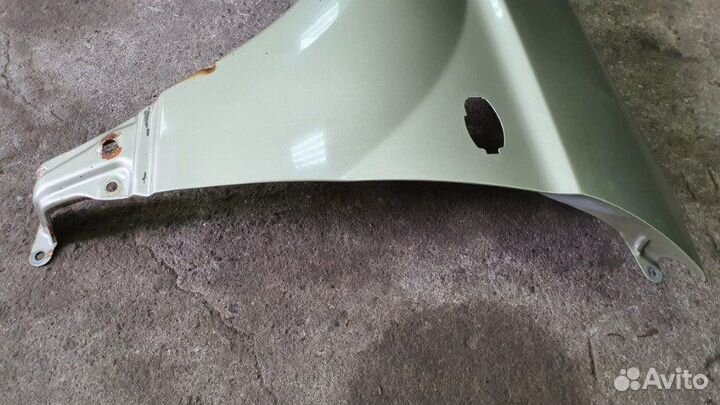 Крыло переднее левое Subaru Forester SG5 EJ205 04