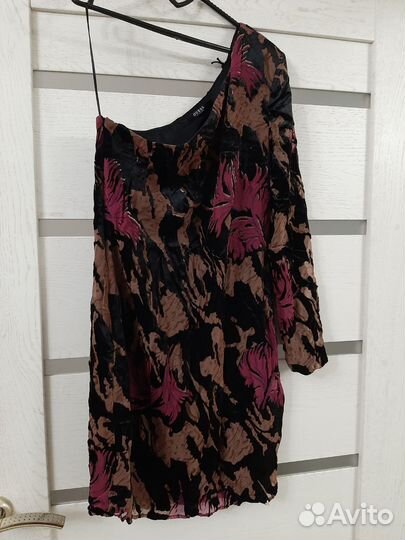 Платье женское guess оригинал