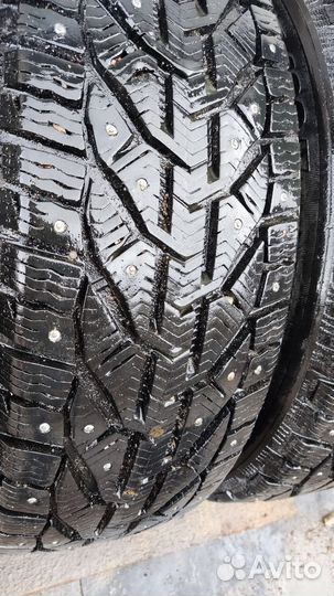 Tigar SUV Ice 215/60 R17