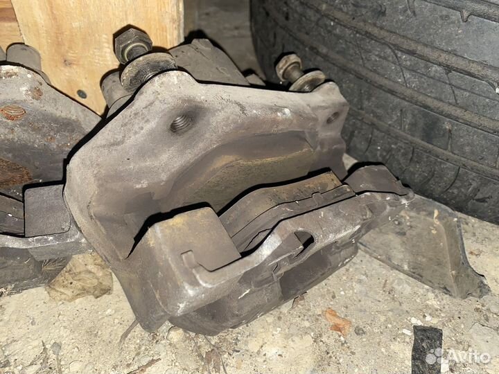 Суппорта передние и задние бмв е39 2.5