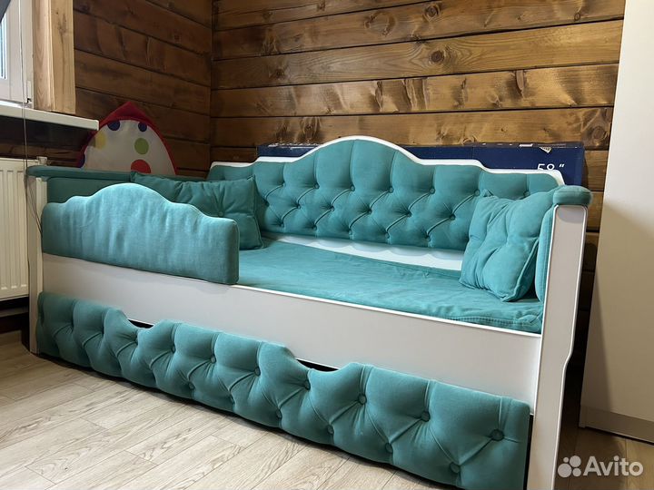 Кровать детская