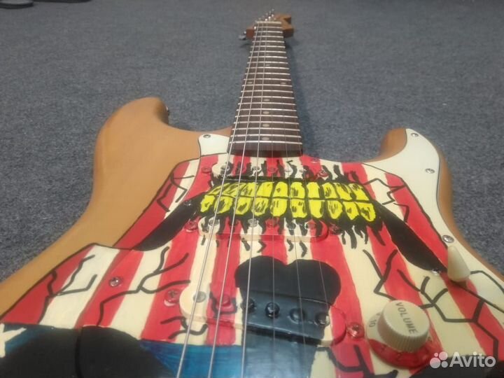 Электрогитара реплика fender Stratocaster