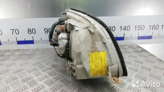 Фара левая lexus LS 2 (PNI04MR01)