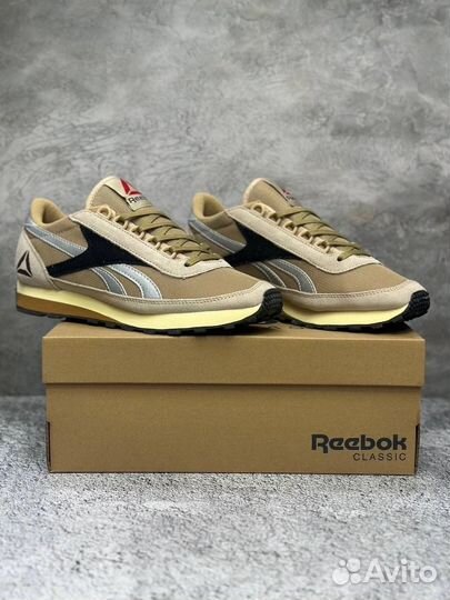 Кроссовки Reebok classic