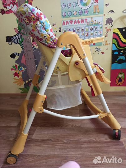 Стульчик для кормления