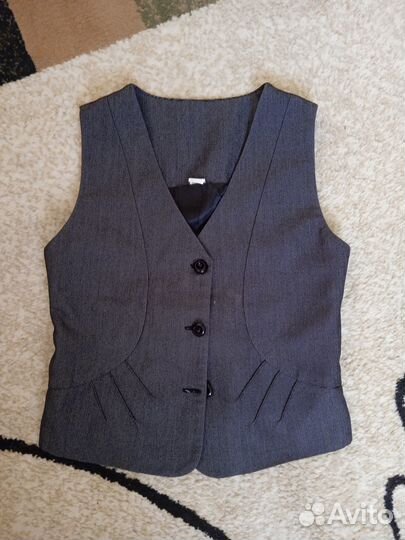 Школьная форма для девочки первоклашки