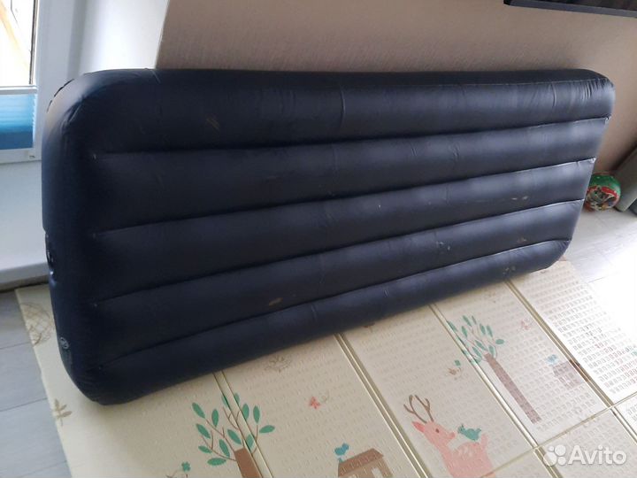 Надувной матрас с насосом