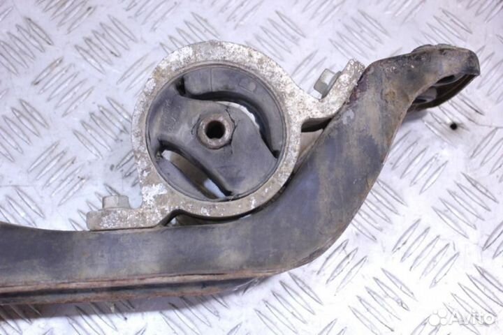 Балка подмоторная продольная Nissan Primera 1996 2