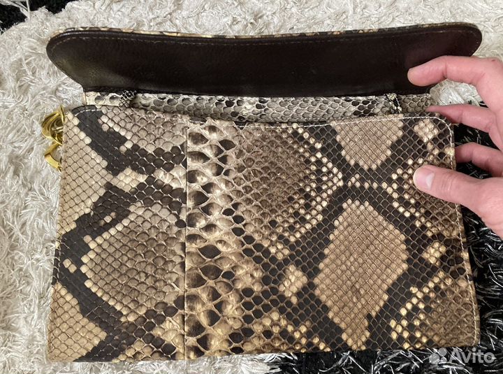 Клатч из кожи питона