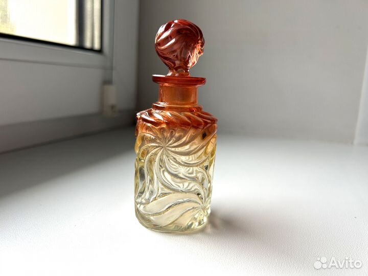 Флакон из-под духов винтаж