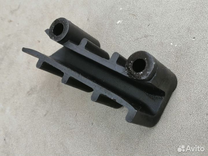 Успокоитель цепи Mercedes Benz 190 W201 1982-1993