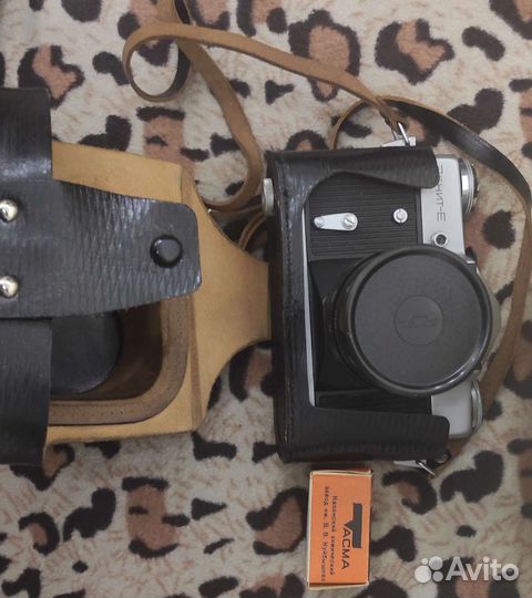 Фотоаппарат зенит е