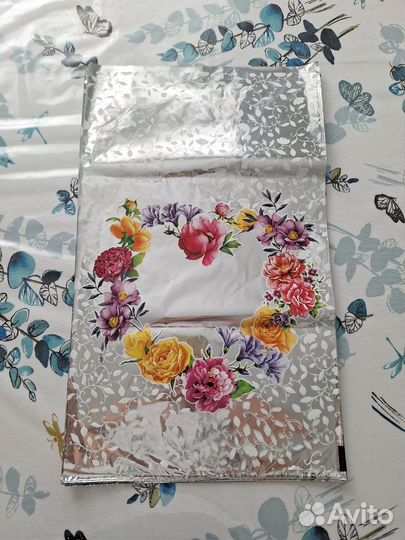 Подарочные пакеты