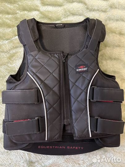 Защитный конный жилет для троеборья