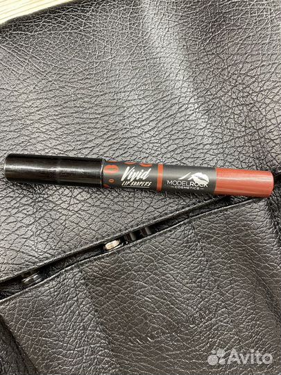 Помада-карандаш для губ Modelrock cosmetics