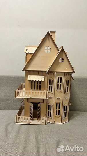 Домик деревянный для кукол
