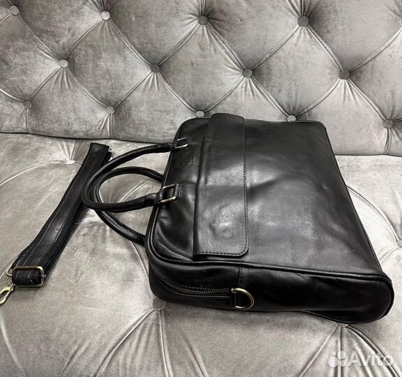 Мужской кожаный портфель