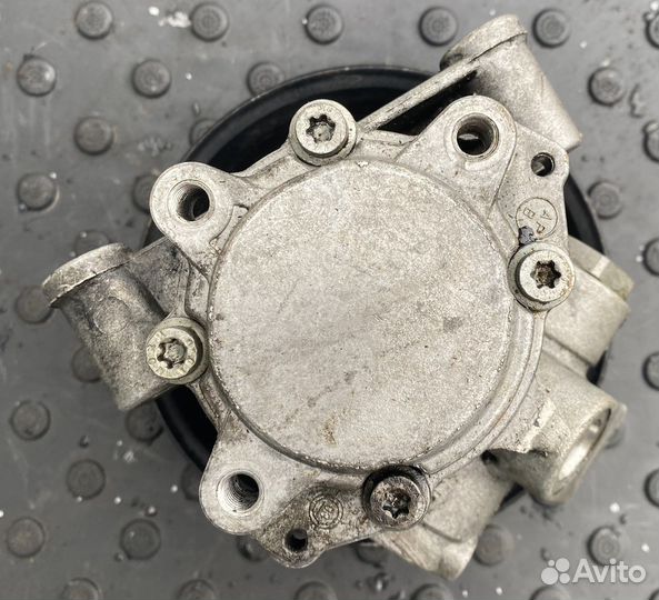 Насос гидроусилителя Виано Вито 639 дизель