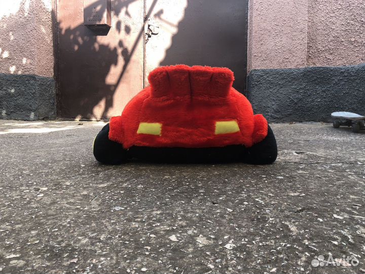 Плюшива машина