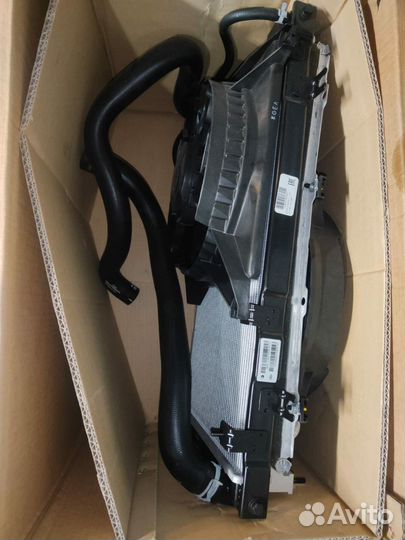 Радиаторы в сборе с вентилятором и шлангами