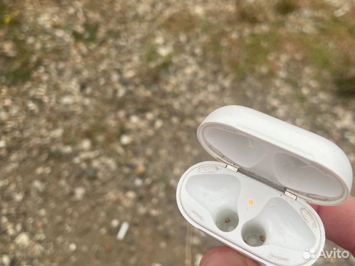Airpods 2