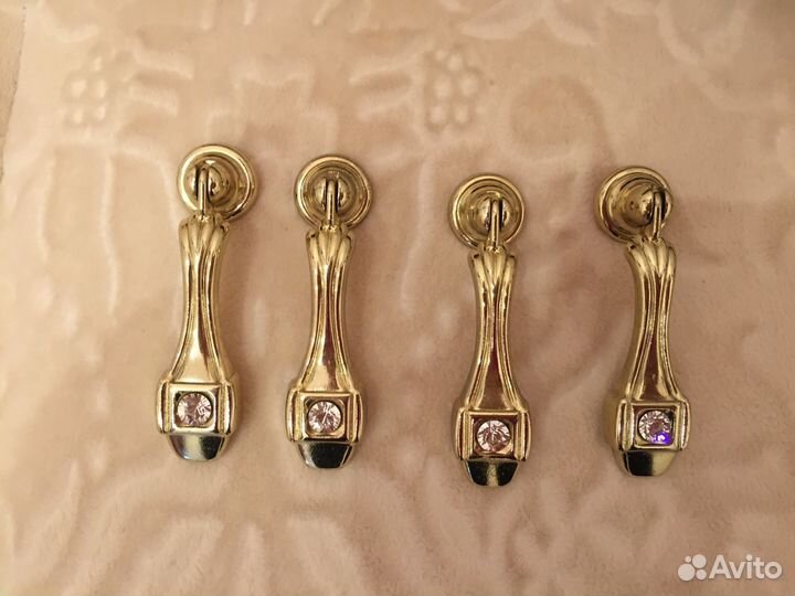 Ручки для мебели