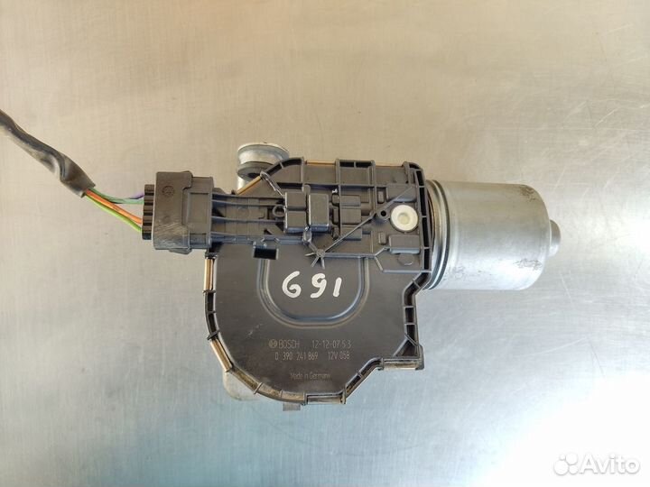 Моторчик стеклоочистителя передний Peugeot 408 201