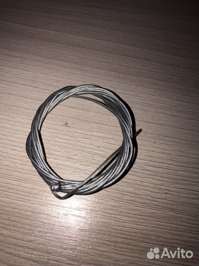 Трос для велосипеда