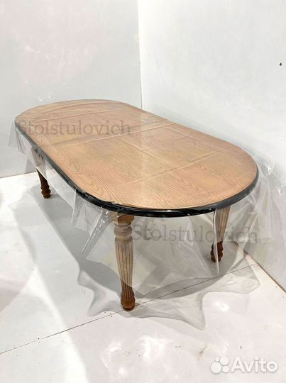 Красивые и стильные столы на заказ