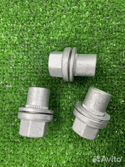 Гайки колесные Land Rover Range Rover