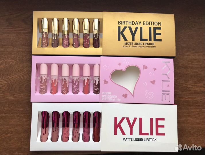 Подарочные наборы матовых помад Kylie