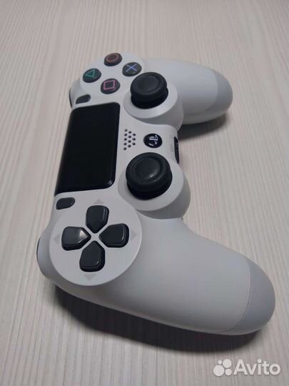 Джойстик PS4
