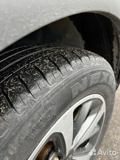 Nexen N Fera RU1 235/60 R18