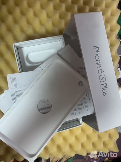 Коробка iPhone 6S Plus