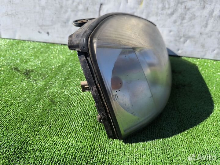 Фара Kia Rio 1 рестайлинг (дефект)