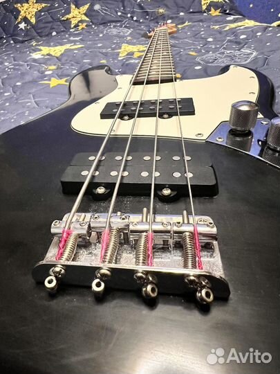 Бас гитара Fender jazz bass