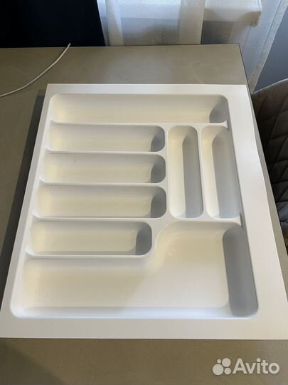 Лоток для столовых приборов