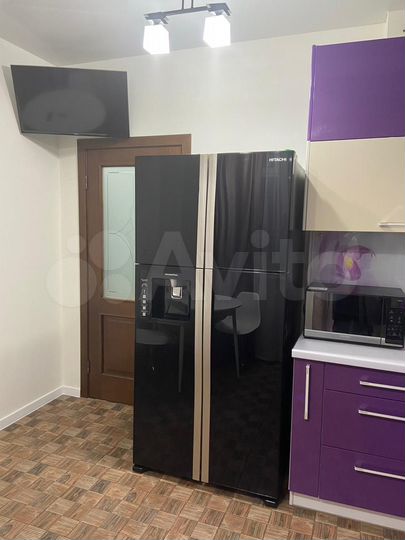 3-к. квартира, 65 м², 4/10 эт.