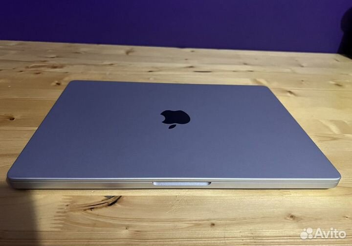 MacBook Pro 14 m1 pro