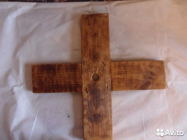 Опора: крестовины, решетка, треножник для растений