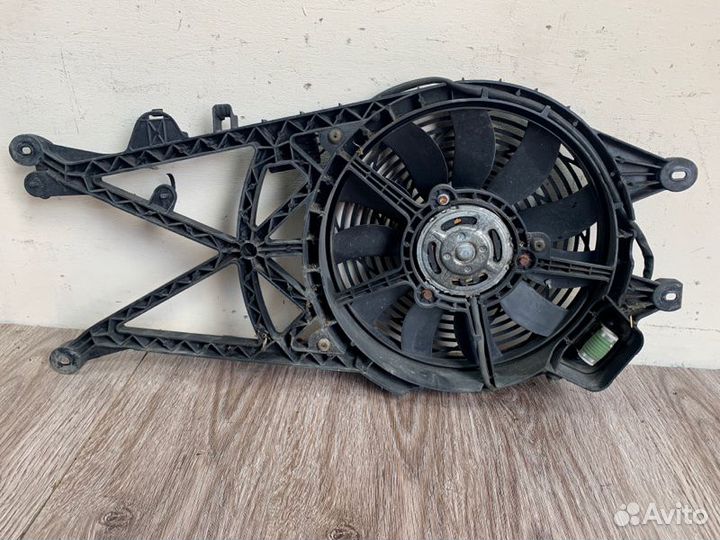 Вентилятор радиатора Opel Meriva A минивэн Z17DTR