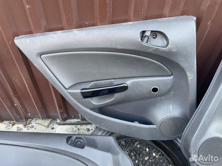 Обшивки дверей комплект opel corsa D cosmo 5d