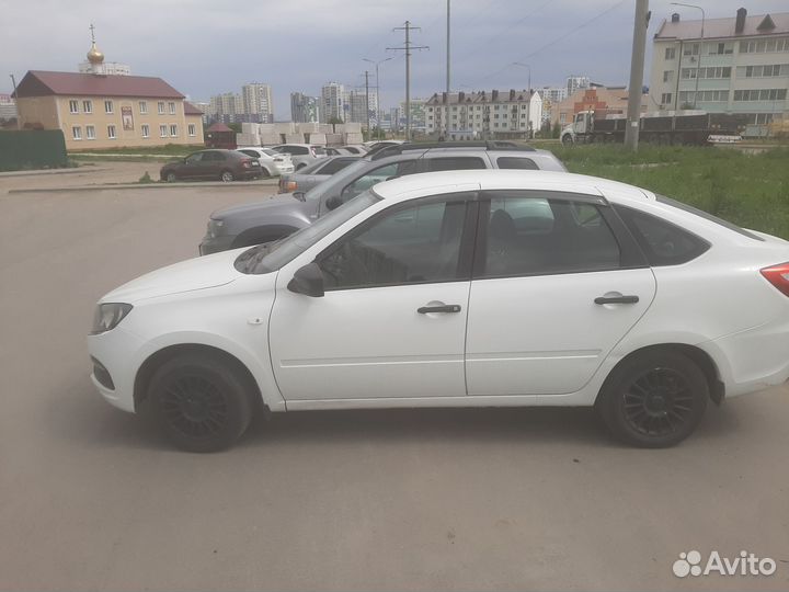 LADA Granta 1.6 МТ, 2018, 129 000 км